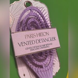 Paris Hilton Brush Lavender Hair Detangler NEW